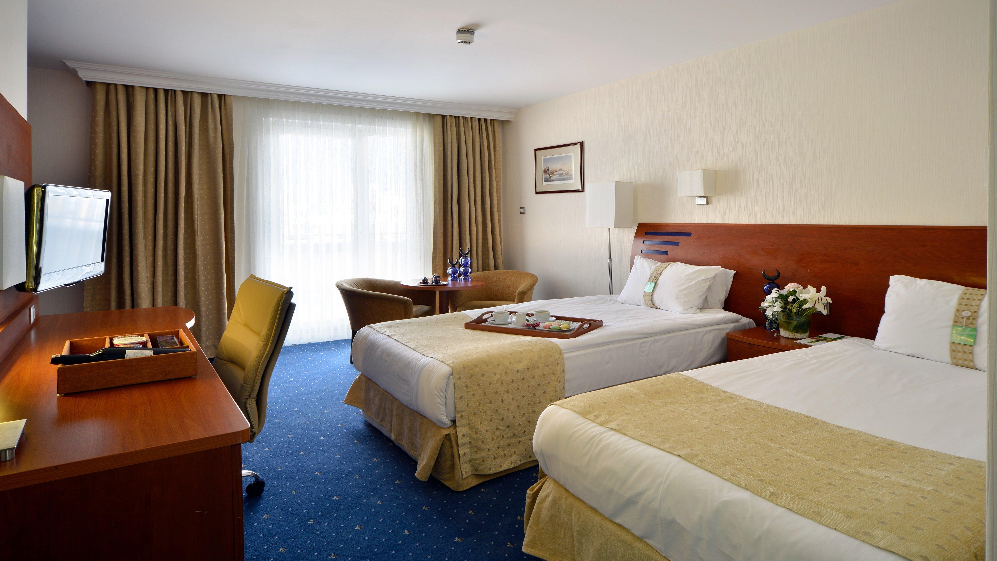 Holiday Inn Istanbul City By Ihg Ngoại thất bức ảnh A typical hotel room