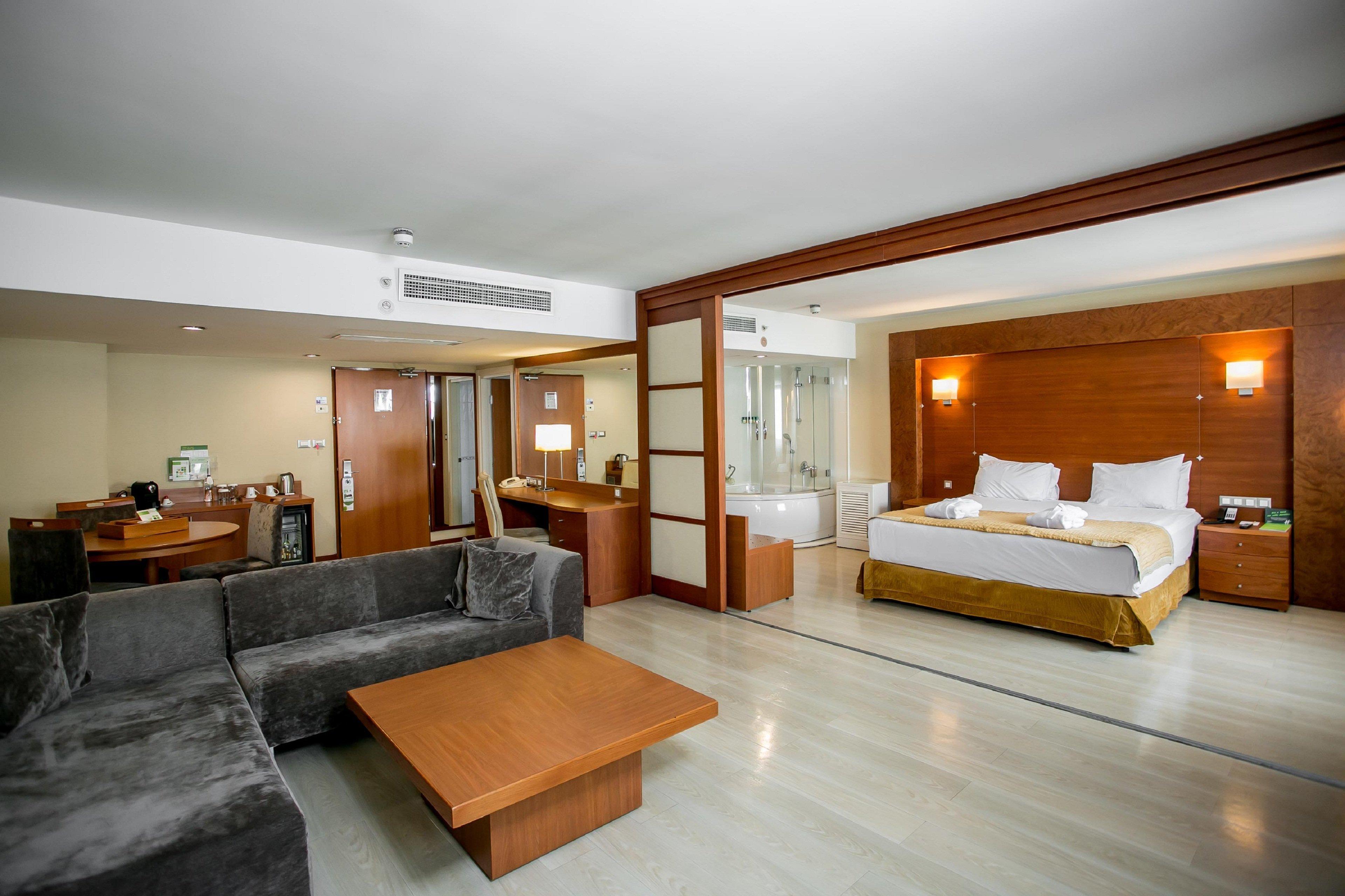 Holiday Inn Istanbul City By Ihg Ngoại thất bức ảnh Suite