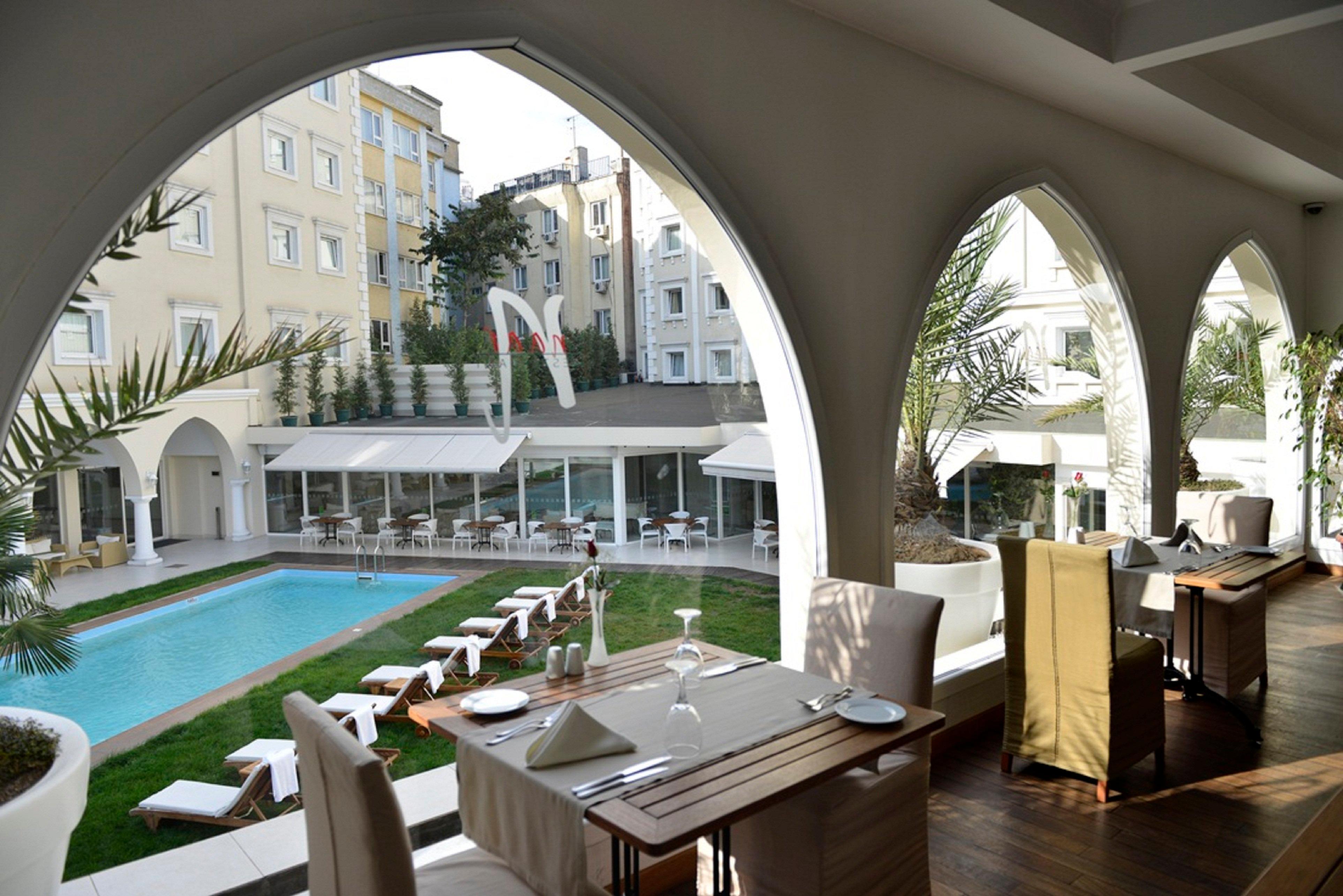 Holiday Inn Istanbul City By Ihg Ngoại thất bức ảnh The hotel's restaurant